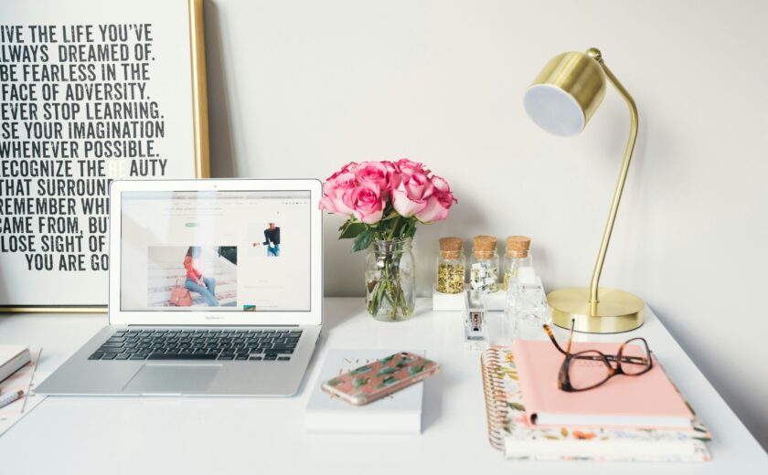Hello World Featured Image